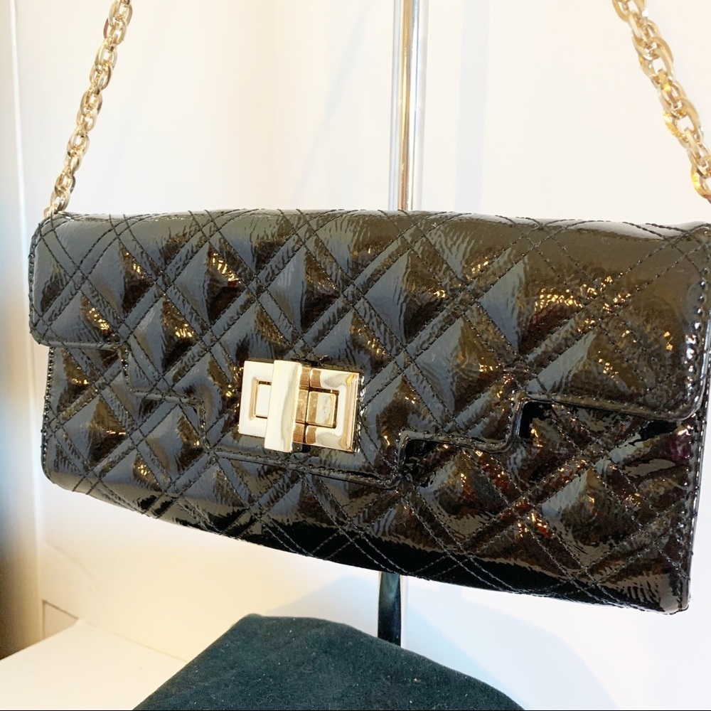 Sondra Roberts Clutch w/ Chain Strap Black…